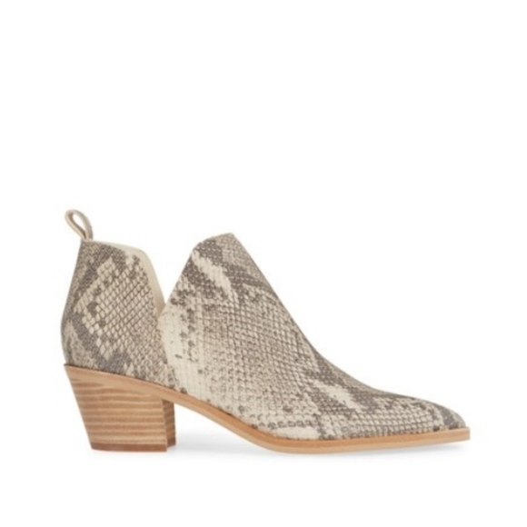 Dolce Vita Sonni Pointy Toe White Black Snake Booties - Picture 2 of 6